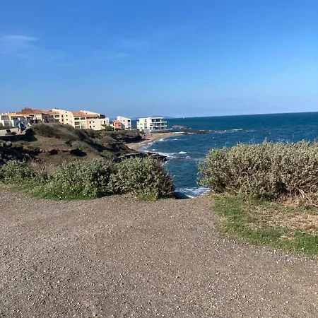 Studio Cabine 4 Personnes Avec Piscine En Front De Mer *